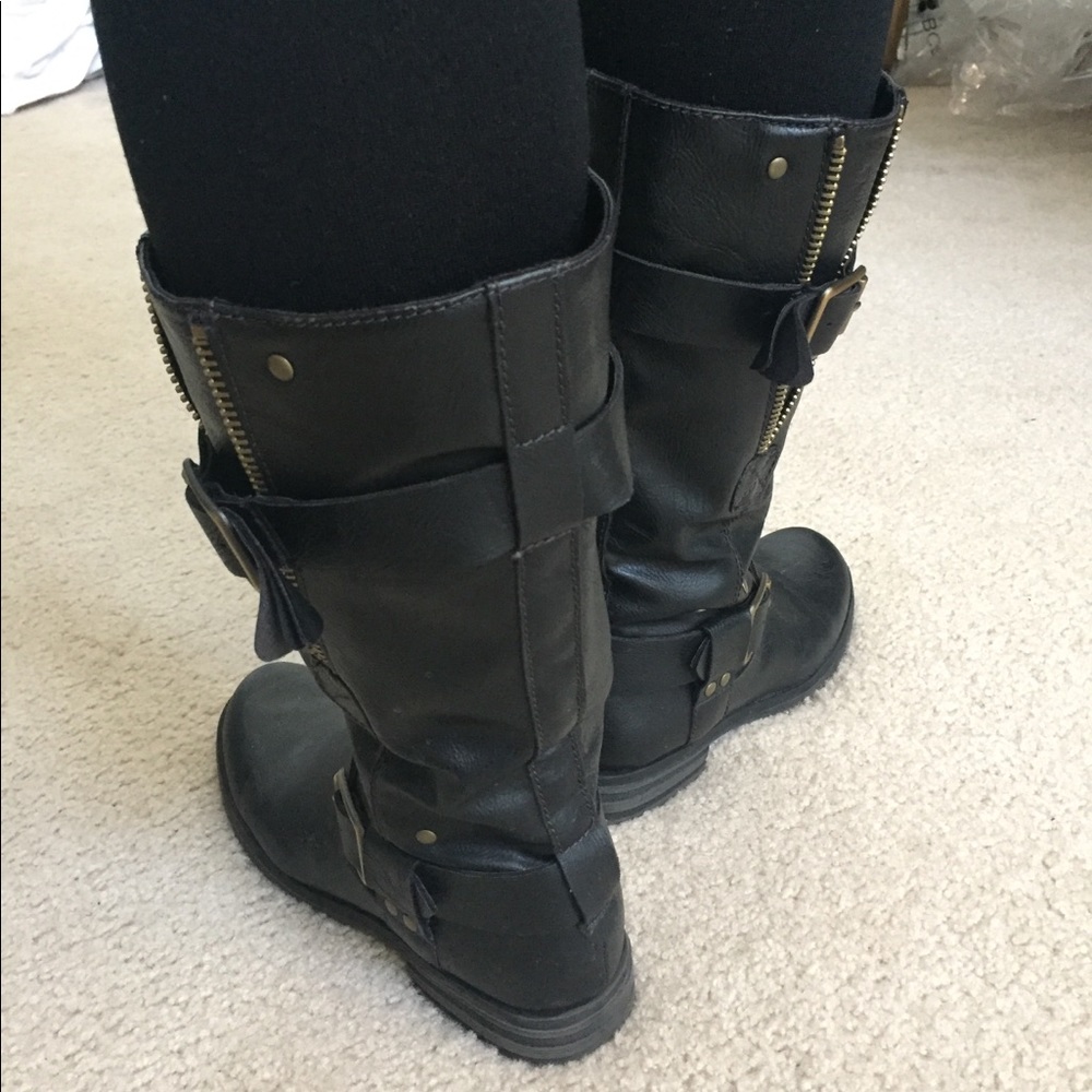 Leather Moto-style boot - Picture 4 of 8